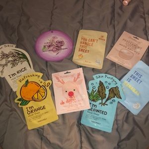 8 sheet face masks!!